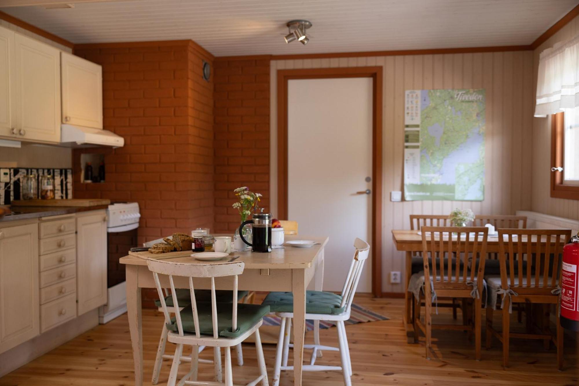 Gardsjo Ekologiska Fru Gran B&B I Tiveden מראה חיצוני תמונה